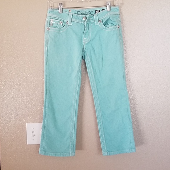 Miss Me Denim - Miss me mint color capris size 27